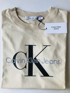 Calvin Klein Jeans ベビー T シャツ・ベージュ