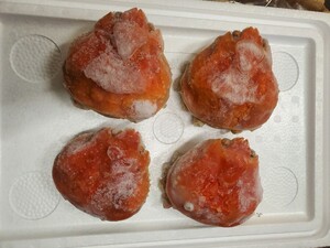 ズワイガニ頭１キロ前後。写真の4つで950g。ボイルずわいがに、カニみそあり 美味しい本ズワイガニ頭！