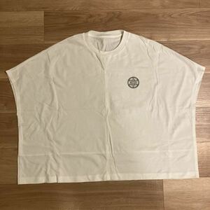 新品 Feoh フェオ Tシャツ 吉岡純子さん　ホワイト　Mサイズ　送料230円　即決　半袖 トップス 