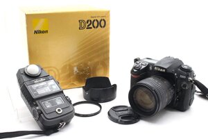 【ト石】① Nikon ニコン D200 ボディ デジタル 一眼レフカメラ/レンズ AF-S NIKKOR 18-70㎜ 1:3.5-4.5G 箱・他付属品付き CA713EWH31