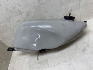 TZ125 4JTで使用 純正 燃料タンク S80 TZR250 3XV TZ250 RS125 NX4 SDR