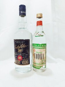 ◆東京都限定配送【未開栓】ウォッカ2本セット　SUNTORY ウオツカ100プルーフ 720ml / ストロワヤ(STOLOVAYA) 500ml 50％【送料別】IA1321