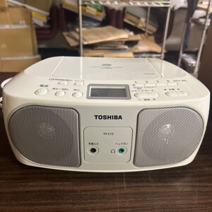 戸0729 良好動作品・美品★東芝CDラジオ TY-C15★ピンク色★CDをセットして試聴しましたが、音飛びなく再生 ok