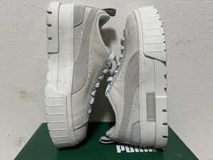 PUMA 厚底スニーカー　388565 01 美中古品！