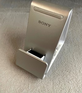 ※中古現状品※ SONY WALKMAN専用スタンド STD-NWU10