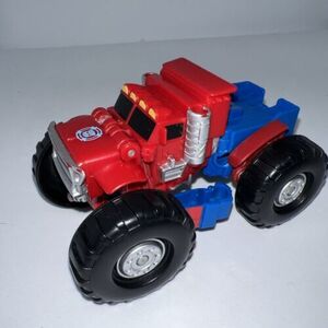 Playskool Heroes Transformers Optimus Prime Rescue Bots Toy Figure Truck 海外 即決