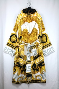 VERSACE Barocco-print belted coat ヴェルサーチ バロックプリント グレカライン ルームウェア バスローブ Mサイズ