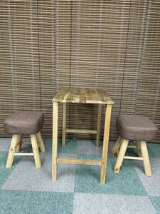 木製テーブル&椅子2脚セット