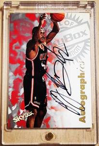 レア サイン 1997 -98 Skybox Premium Autographics P.J. BROWN Auto / ピー ジェイ ブラウン Autograph (NBA Champion) 