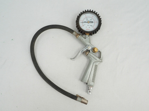 3T230720 PRESSURE GAUGE タイヤゲージ エアゲージ 動作未確認 ジャンク 現状品