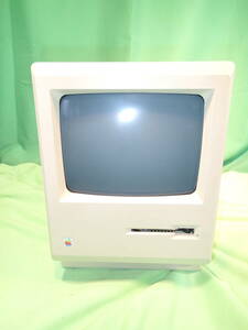 nt241120-007J Apple Macintosh M0001 パソコン ヴィンテージ ジャンク 通電のみ確認 1円スタート☆