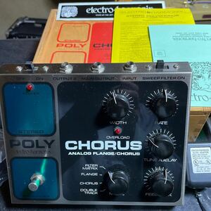 electro-harmonix POLY CHORUS エレクトロハーモニクス アナログコーラスの最高峰 視聴音源あり AC/DCコード 箱（ケース） ステッカー