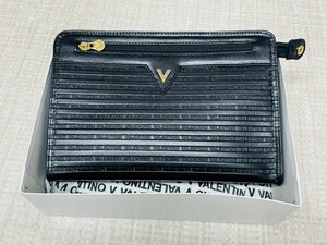 美品　VALENTINO　ヴァレンティノ　セカンドバッグ　ブラック　バッグ　4325