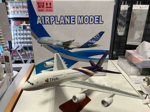 飛行機模型 THAI タイ 1／150スケール