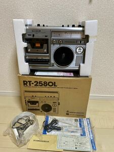 未使用？昭和レトロ TOSHIBA 東芝 RT-2580L ラジカセ ラジオカセット　カセットデッキ　