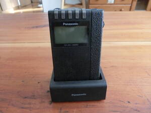 Panasonic ワイドFM　高感度通勤ラジオ　RF-ND380RK-K　ラジオ　FM-AM　２バンドレシーバー　中古