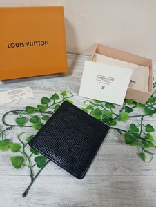 ルイヴィトン　LOUIS VUITTON　エピ　財布　　折財布