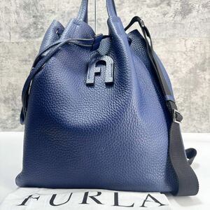 【極美品/希少カラー】FURLA ●フルラ ショルダーバッグ 肩掛け ビジネス レザー シボ革 メンズ 大容量 A4 ネイビー 紺 