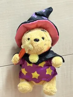 レア　ディズニーリゾート　ハロウィン プーさん ぬいぐるみ　バッジ　魔女　レトロ