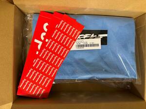 送料無料★24ss Supreme Futura Box Logo Tee ブルー L★オンライン購入 シュプリーム フューチュラ ボックスロゴ ステッカー付