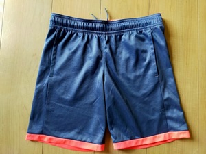 ☆　adidas climalite アディダス　ハーフパンツ　短パン　半ズボン140　ＵＳＥＤ　☆　