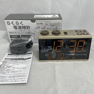 【 ☆未使用☆らくらく電波時計 置き時計 シャンペンゴールド T-696 CGM 】