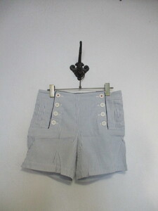 TOMMYHILFIGER 白×水色ストライプショートパンツ（USED）71523②