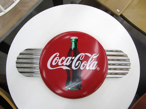 CocaCola/コカ・コーラ 看板 丸型 幅75cm×高さ45cm 壁掛け 札幌市 