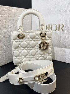 Christian Dior 極美品 バッグ クリスチャン・ディオール ホワイト クラシックデザイン 中サイズのバッグ