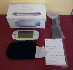 【SONY PSP-1000 初期型 シルバー】レトロ 携帯ゲーム【A4-3-1】0612