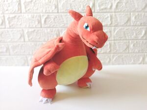 台湾　即決♪　正規品！　ポケットモンスター　ポケモン　Pokemon　No.0006　リザードン　Charizard　ぬいぐるみ・人形　♪