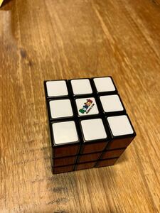 ルービックキューブ rubik’s 立体パズル 玩具 