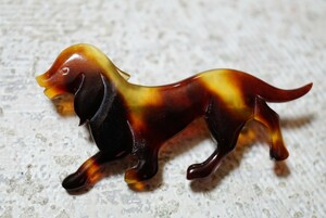 1199 本鼈甲 べっ甲 アニマル 犬 ブローチ ヴィンテージ アクセサリー アンティーク べっこう 装飾品