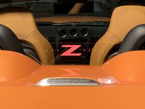 ValkyRie Style フェアレディＺ　Ｚ33　ロードスター　HZ33 専用　ウィンドディフレクター　…Z…文字,　リモコン付きLED赤