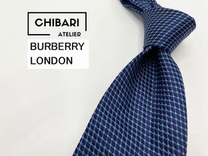 【超美品】BURBERRY LONDON　バーバリーロンドン　チェック柄　ネクタイ　3本以上送料無料　ネイビー　1001035