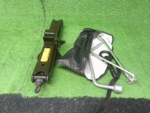 ヴォクシー DBA-ZRR70W 車載工具 3R9 09111-28140 1-.2-.3-.