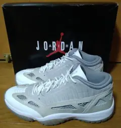 【中古美品(着用2回のみ)】NIKE AIR JORDAN 11 Low IE