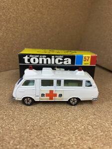 トミカ　tomica ミニカー　日本製　黒箱　ハイエース　コミューター　救急車　模型店在庫　同梱可