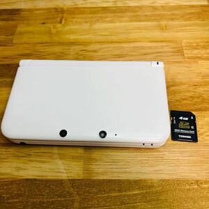 動作ok! ニンテンドー3DSLL ホワイト　3dsll 本体　白