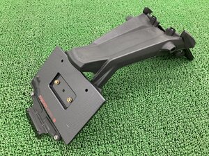 M696 リアフェンダー 24713211B/56110441A ドゥカティ 純正 中古 バイク 部品 24713211B 56110441A 割れ欠け無し モンスター M796