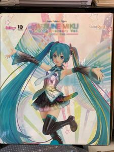 初音ミク 10th Anniversary Ver. フィギュア　キャラクターボーカルシリーズ01