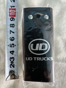 新品　未使用　未開封　UD TRUCKS 純正　キーケース　その2 送料無料