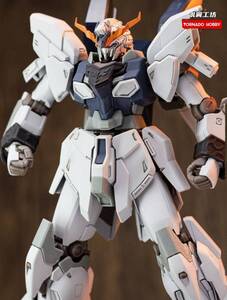 TORNADO HOBBY 1/144 HG シナンジュ・スタイン 用 ガンダム顔 ヘッドパーツ 色付き 3Dプリント品 改造 未組立 海外製プラモデル