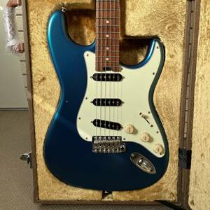 【ハカランダ指板】 Sago New Material Guitars Classic Style-S　Stratocaster type　Brazirian Rosewood　Lake Placid Blue