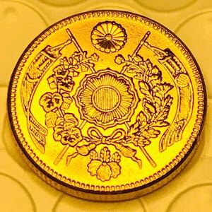 金貨 二圓金貨　明治13年　菊の御紋　大日本　美品　旭日 コレクション 骨董品　蔵品　古銭 新20円金貨　