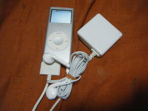 ●Apple★iPod nano 4GB ●