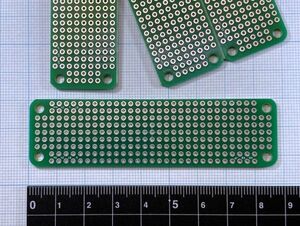 87ｘ24mm・1.6mm厚・電子工作用ユニバーサル基板・4枚綴りセット★ガラエポ・両面・スルーホール★緑色(U8724DG4)