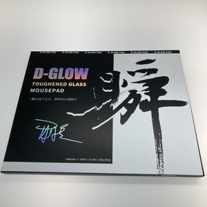 ●● D-GLOW ガラスマウスパッド やや傷や汚れあり