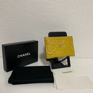 良品　 CHANEL シャネル　カメリア　 ラムスキン　レザー　 カードケース　名刺入れ　 ココマーク　イエロー系　24番代