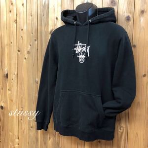 stussy /ステューシー /メンズS 黒 長袖 プルオーバー パーカー スウェット トップス 裏起毛 ロゴプリント ストリート 古着